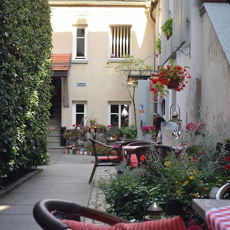 Akzent Hotel Goldner Hirsch كامينز المظهر الخارجي الصورة