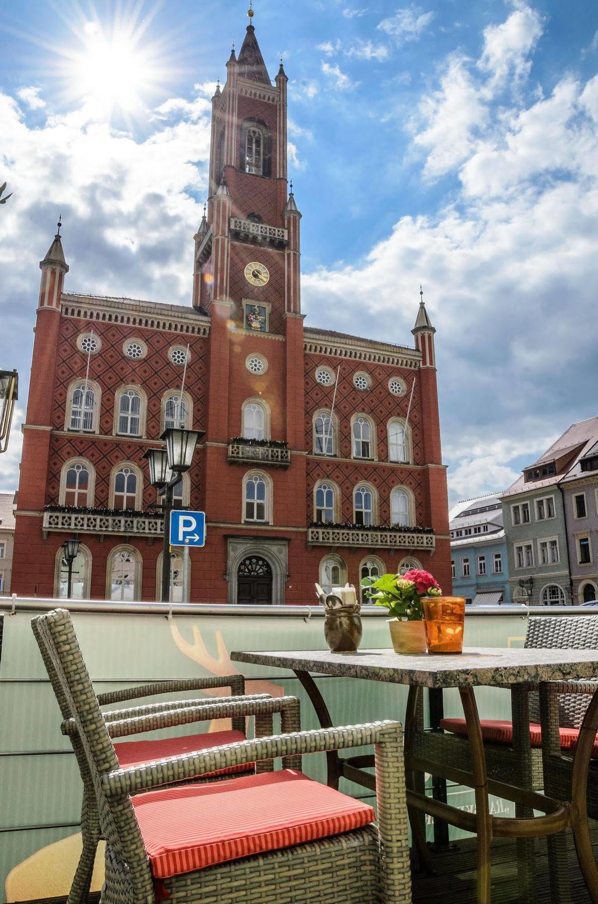 Akzent Hotel Goldner Hirsch كامينز المظهر الخارجي الصورة